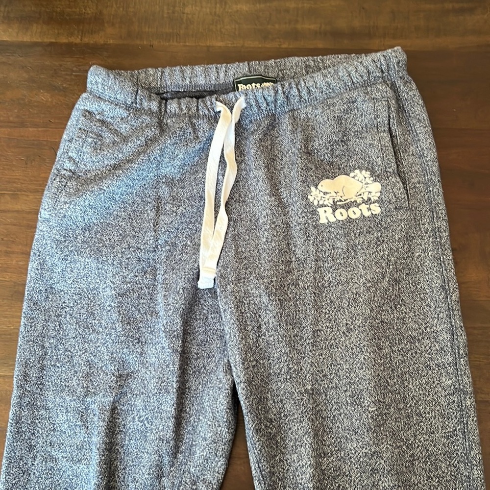 Classic navy roots sweatpants.